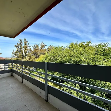 Le Bel Air - Coeur De Ville - Parking & Balcon Mont-de-Marsan Buitenkant foto